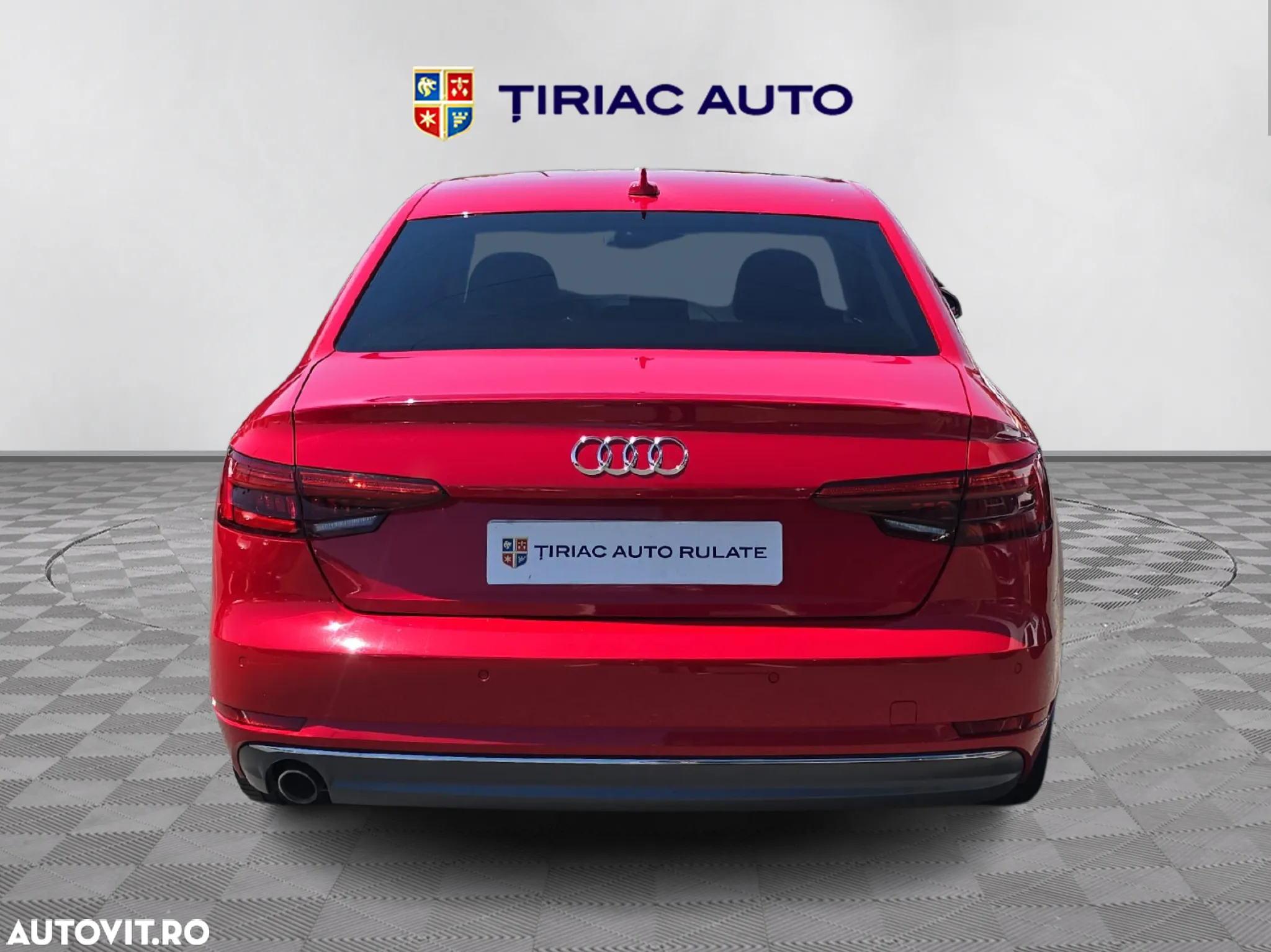 Audi A4 - 4