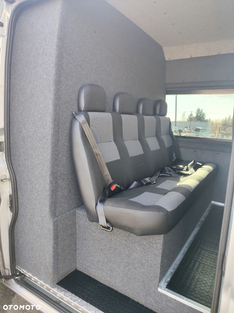 Fiat Ducato  Brygadówka 7 osób - 12