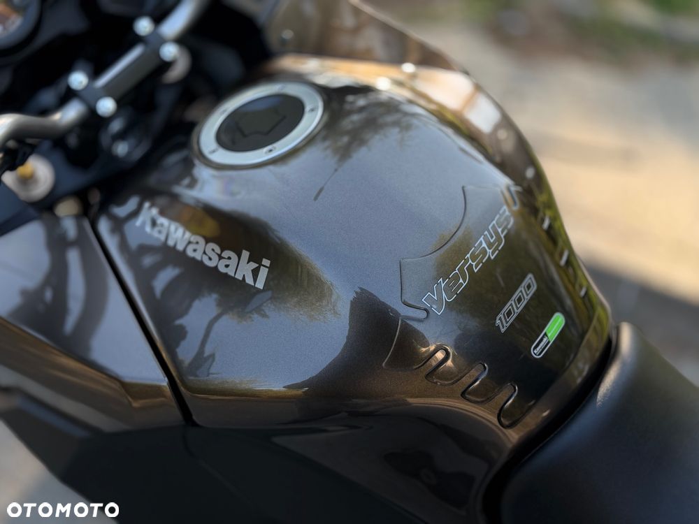 Kawasaki Versys 1000 - 25