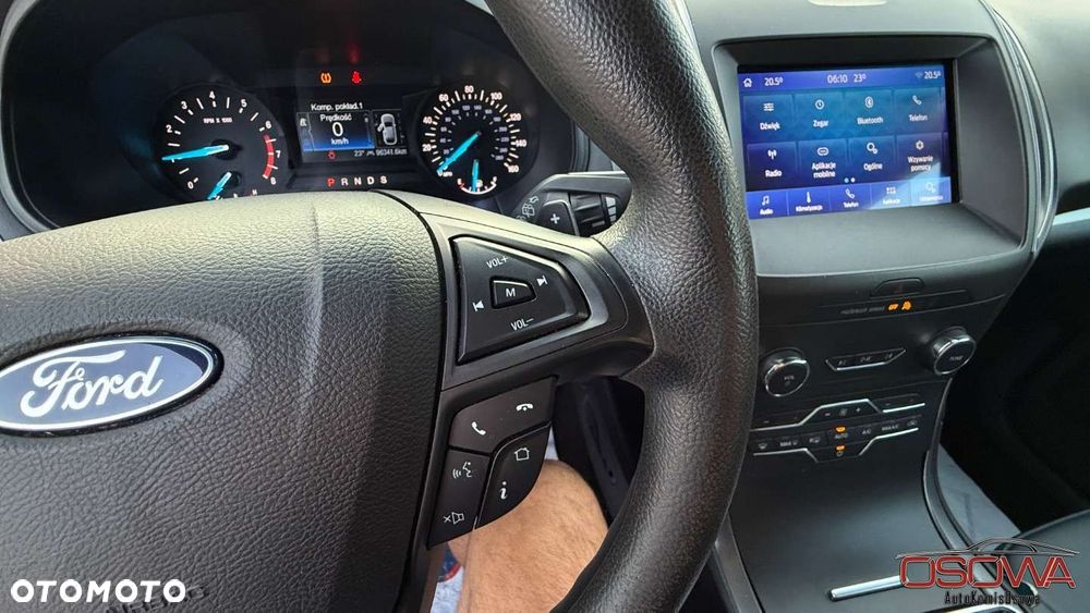 Ford Edge - 24
