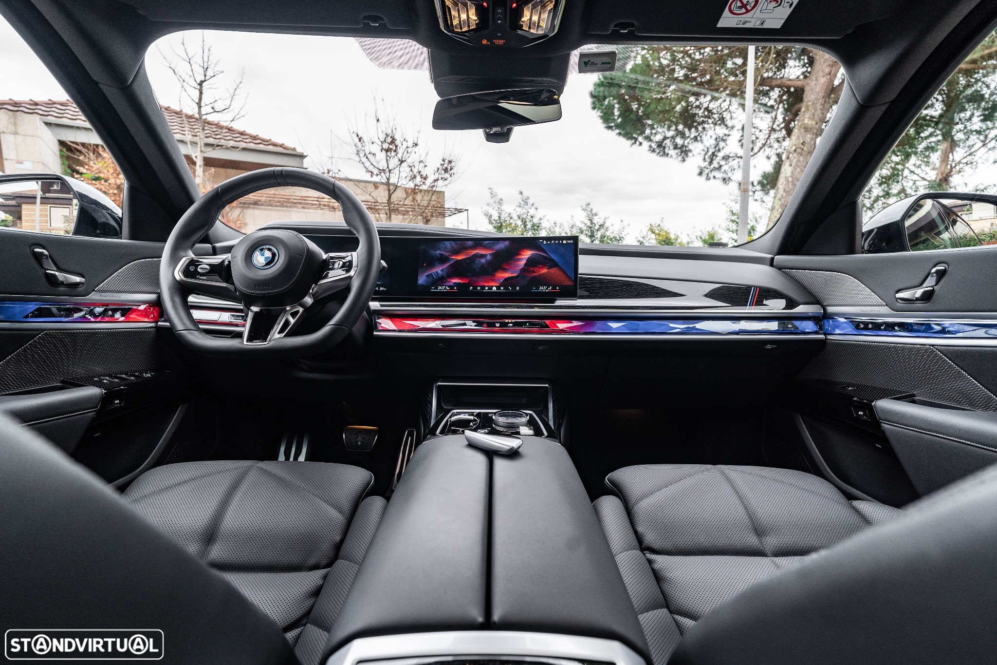 BMW i7 eDrive50 Pack Desportivo M Pro - 29