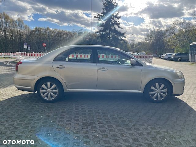 Toyota Avensis 2.0 D-4D Luna - 9