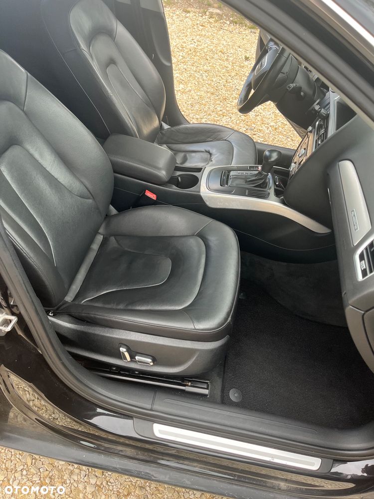 Audi A4 Limousine - 10