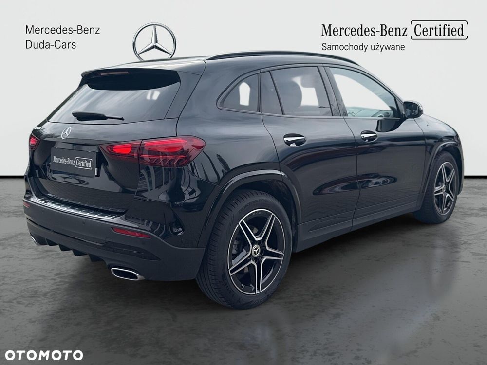 Mercedes-Benz GLA - 6