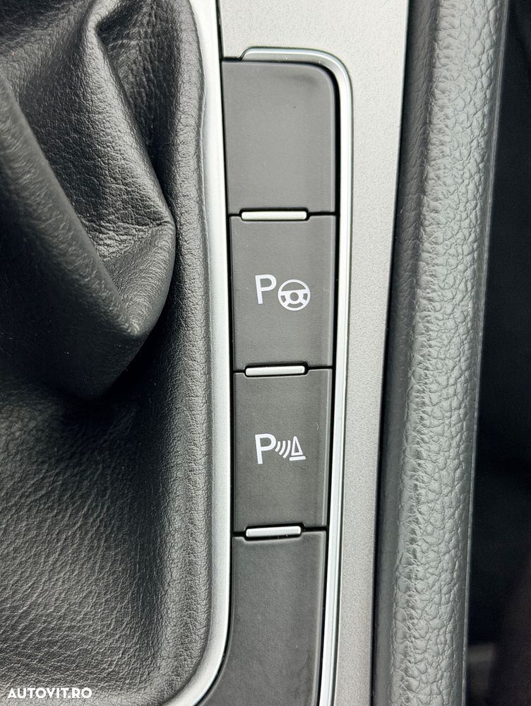 Volkswagen Golf 1.2 TSI BlueMotion Technology Trendline - 26