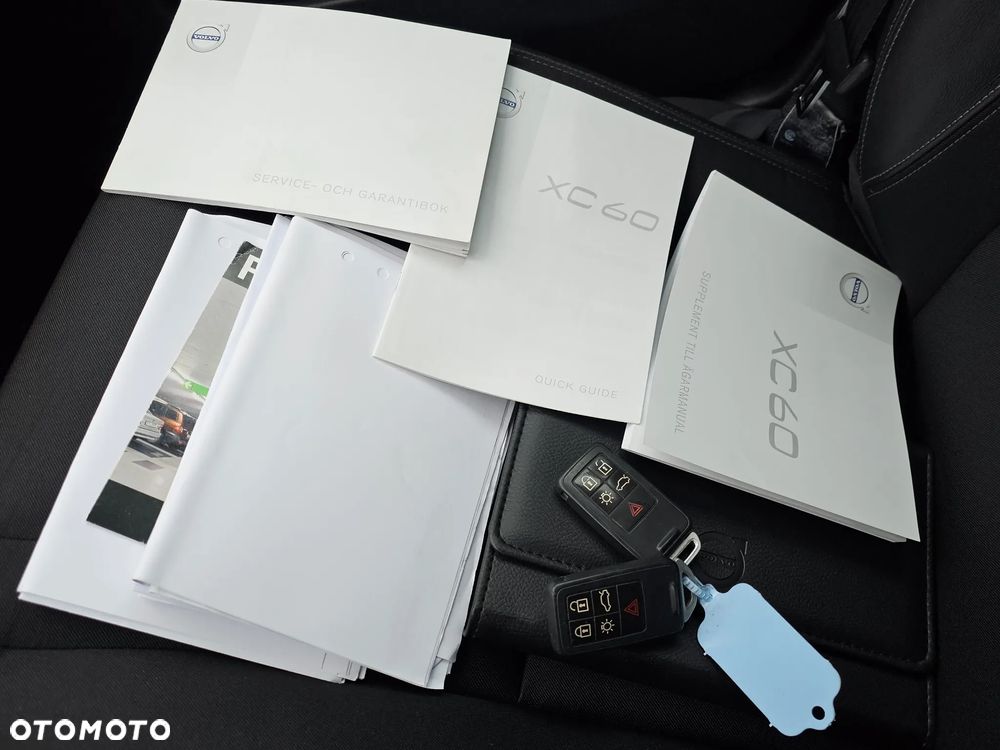 Volvo XC 60 D4 Momentum - 35