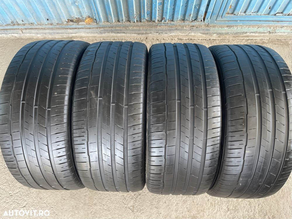285/45R21 Hankook Ventus S1 evo 3 SUV - 1