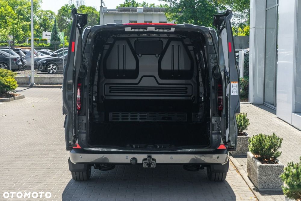 Volkswagen Transporter - 11