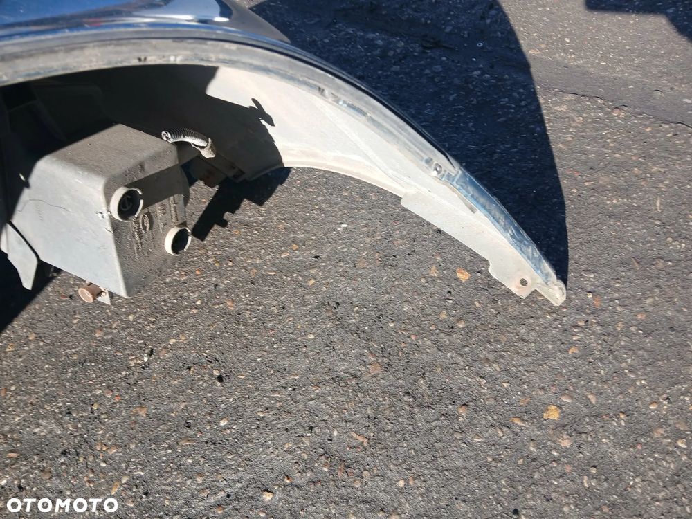 Opel Astra G II Zderzak przedni - 5