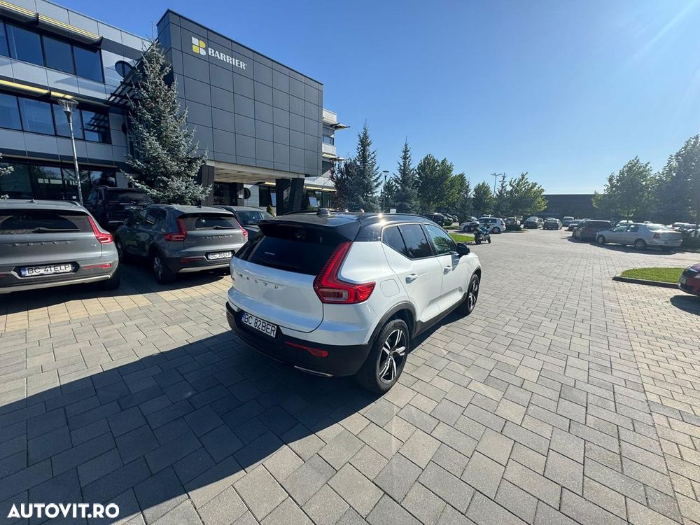 Volvo XC 40 T3 - 8