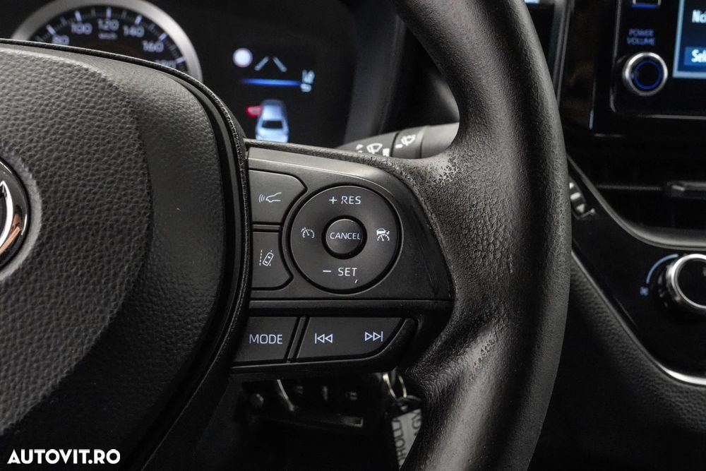 Toyota Corolla 1.5 TNGA MT Business - 21