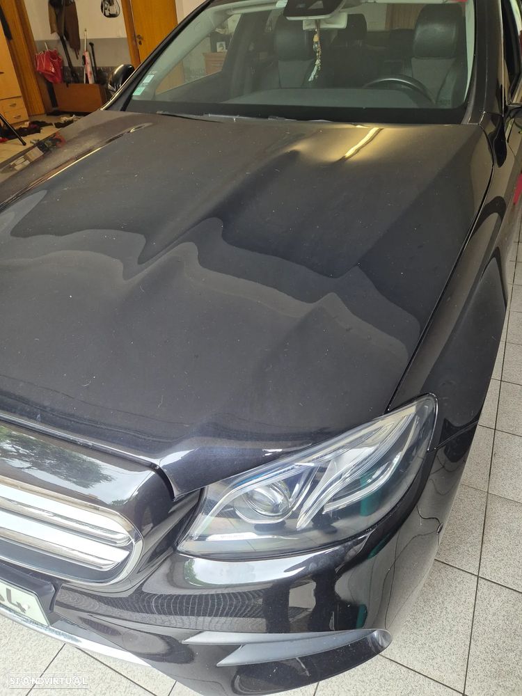 Mercedes-Benz E 220 d AMG designo - 12