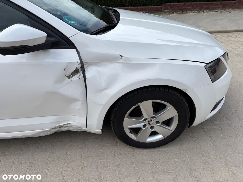 Skoda Octavia 2.0 TDI Edition - 12