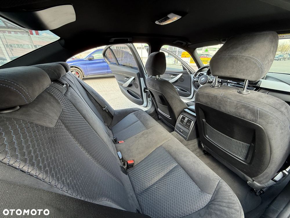 BMW Seria 3 - 21