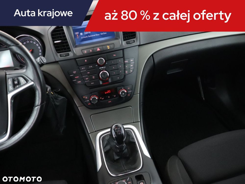 Opel Insignia - 10
