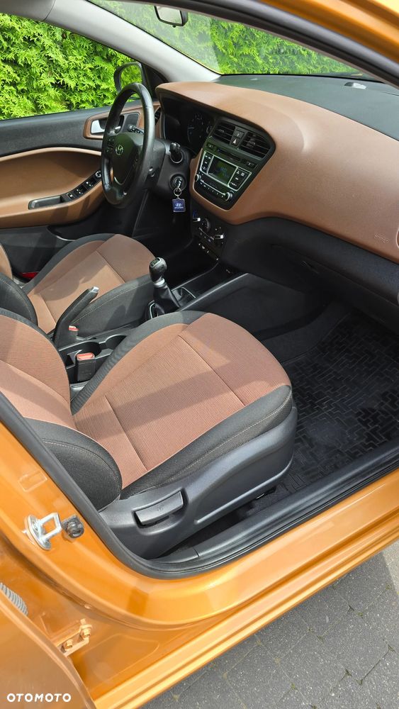 Hyundai i20 1.2 BlueDrive Elegant - 6