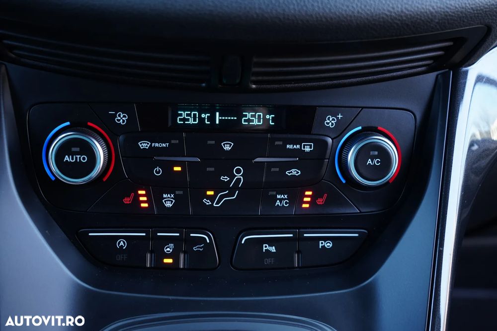 Ford Kuga ver-2-0-ecoboost-4x4-aut-st--line - 15