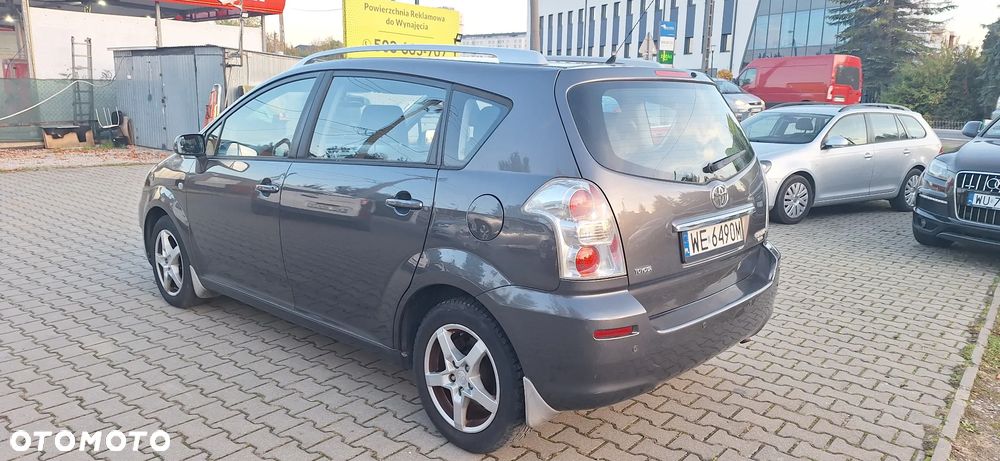 Toyota Corolla Verso - 7