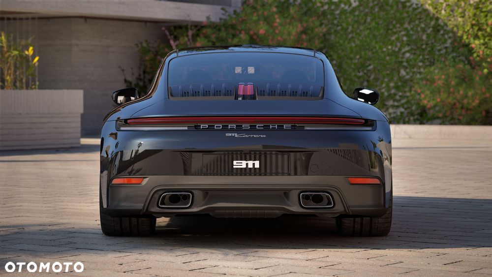 Porsche 911 Carrera - 7