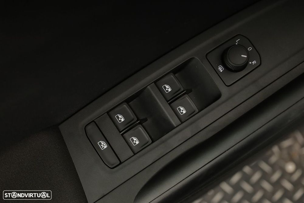 Skoda Fabia - 18