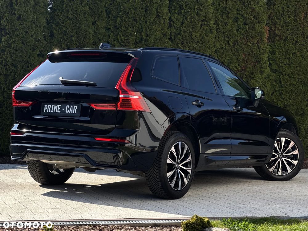 Volvo XC 60 B4 D AWD Plus Dark - 6