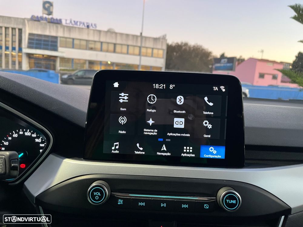 Ford Focus SW 1.5 TDCi EcoBlue Titanium - 29