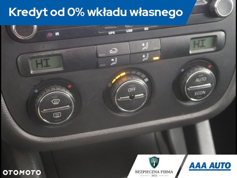 Volkswagen Golf - 13