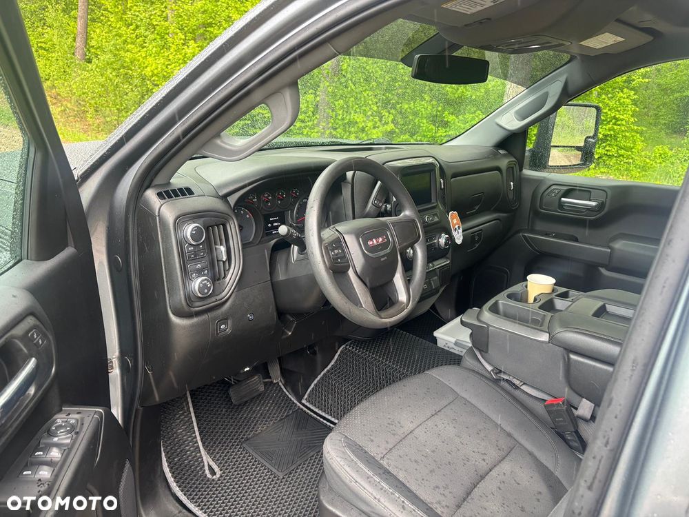 GMC Sierra - 12