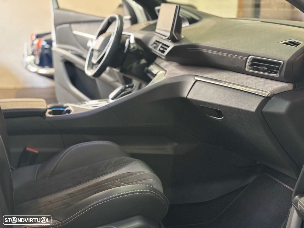 Peugeot 3008 1.5 BlueHDi GT EAT8 - 27