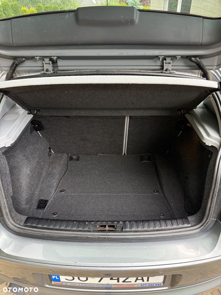 BMW Seria 1 118d DPF - 22