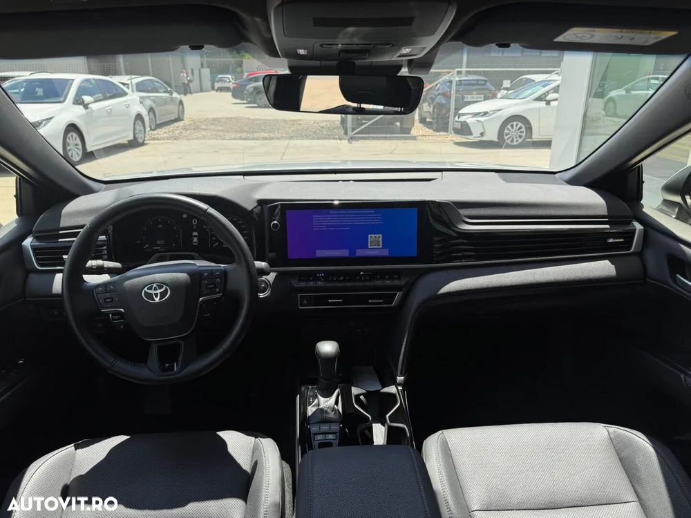 TOYOTA Camry 2024 — imagine 12