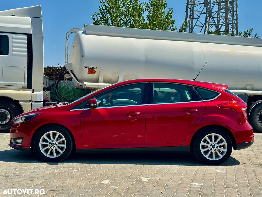 Ford Focus 1.0 EcoBoost Start Stop Titanium - 2