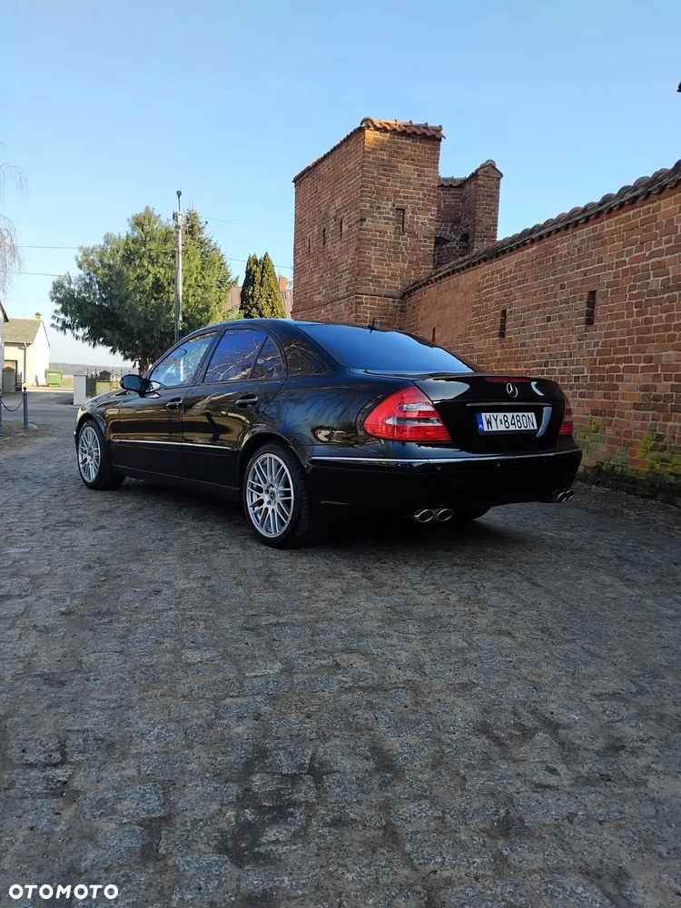 Mercedes-Benz Klasa E 500 7G-TRONIC Elegance - 6
