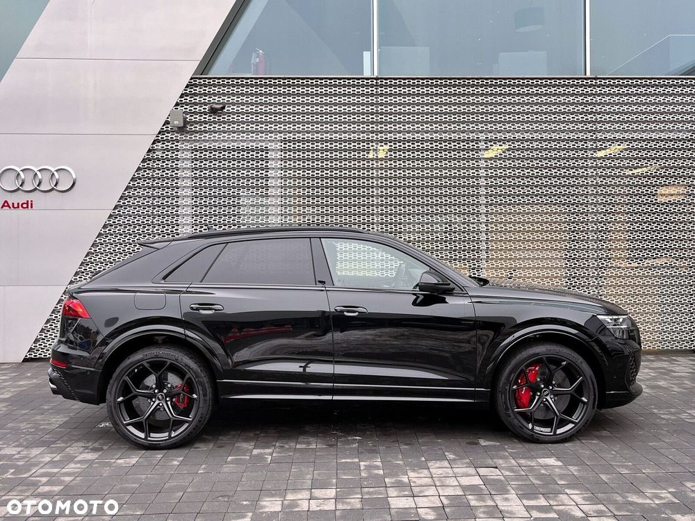 Audi RS Q8 - 13