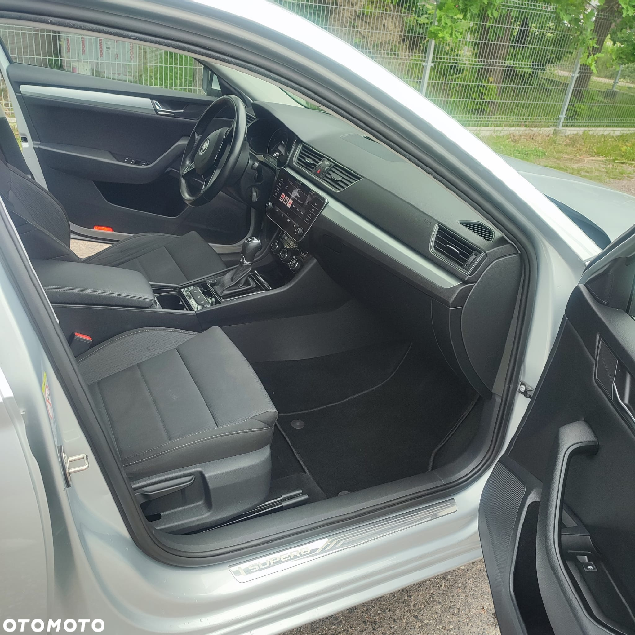 Skoda Superb 2.0 TDI 4x4 Active DSG - 7