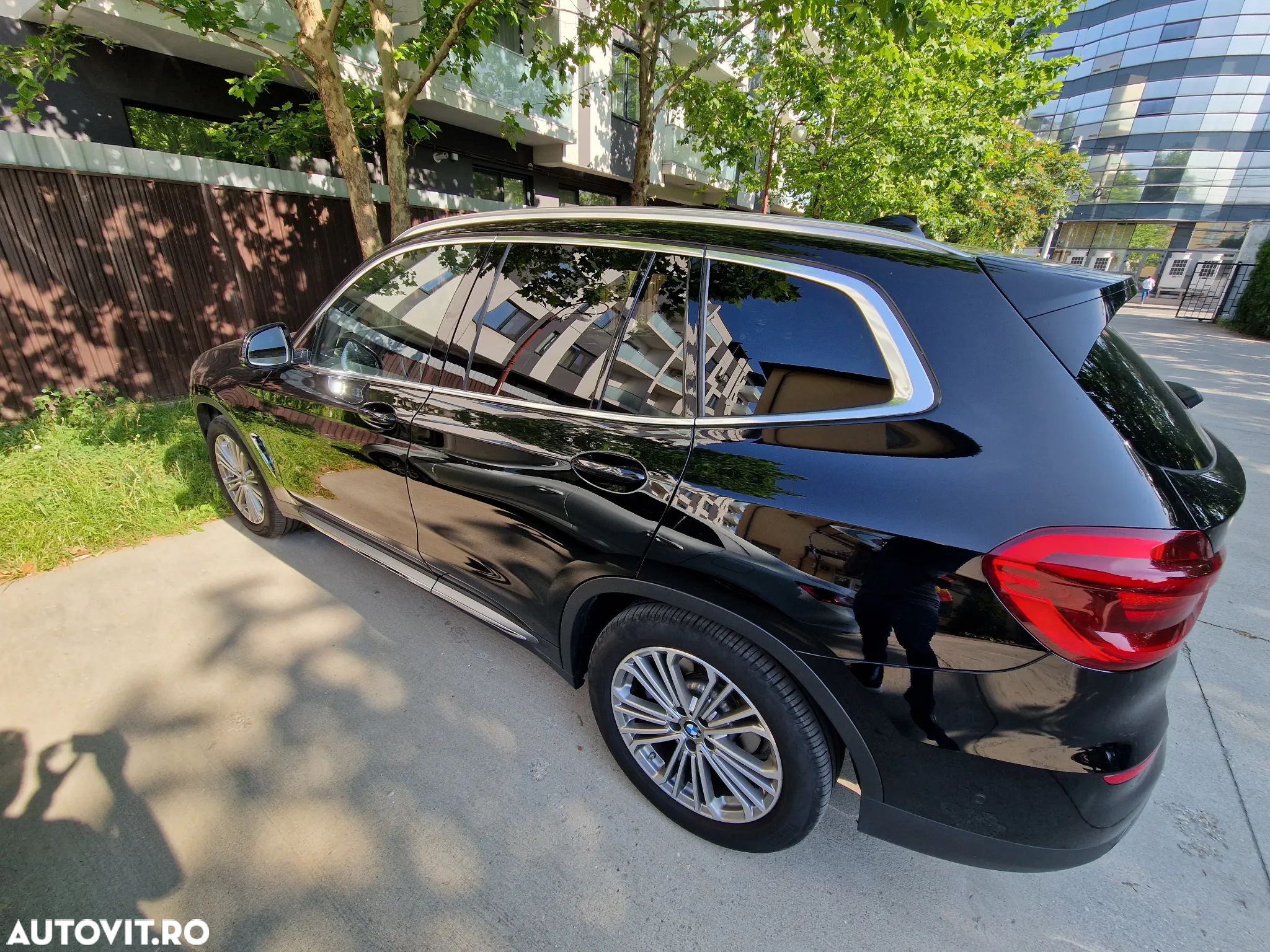 BMW X3 xDrive20d AT Luxury Line - 1