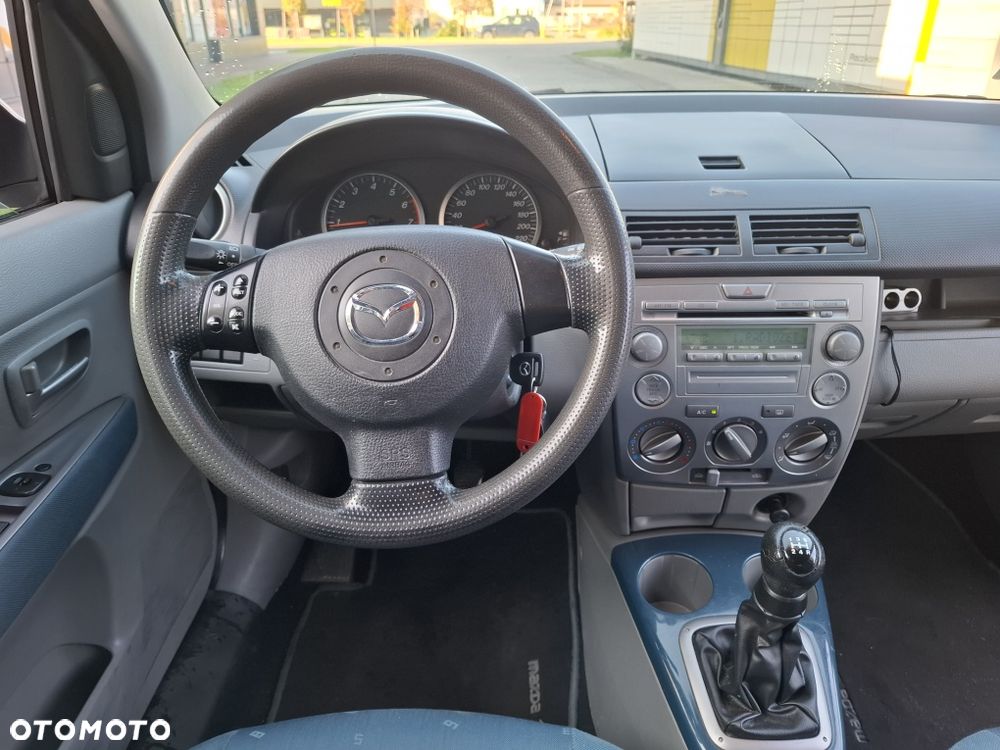 Mazda 2 - 7