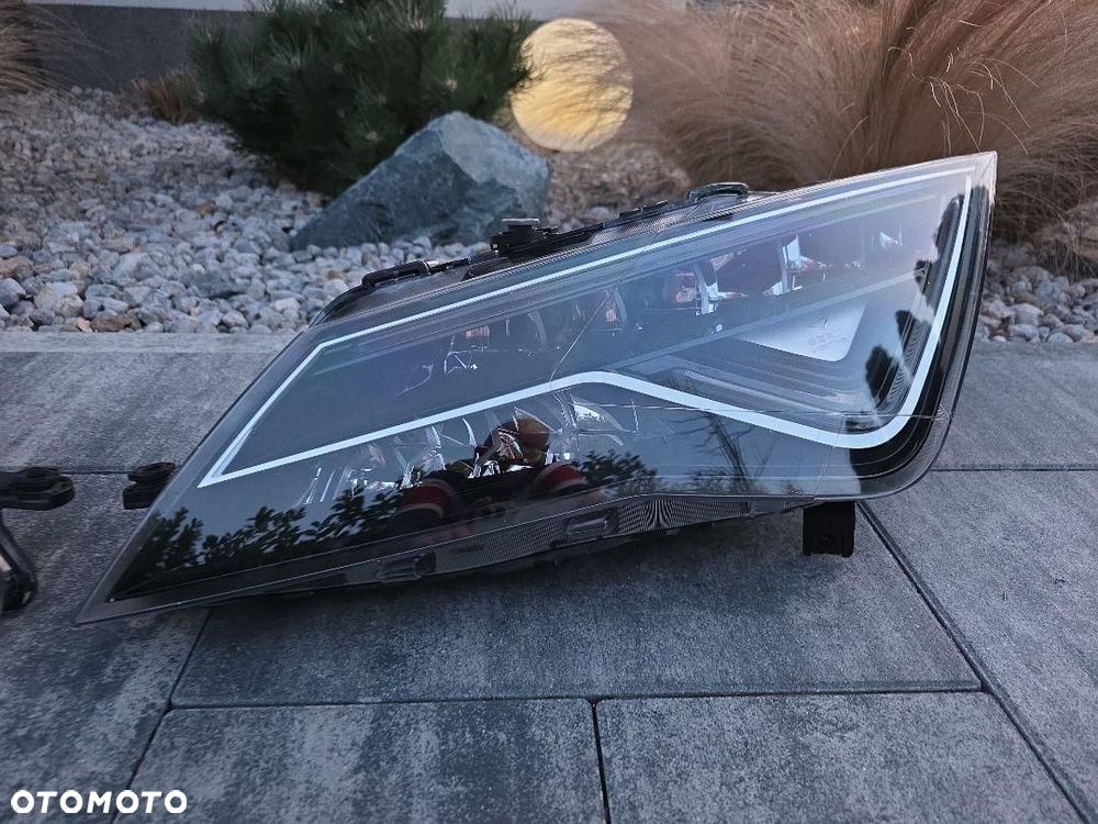 SEAT CUPRA LEON 3 III 5F1 LIFT Lampy przód Full Led 5F1941007L 5F1941008L - 3