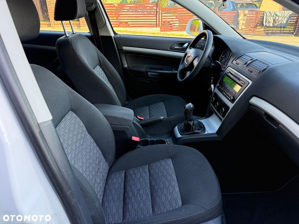 Skoda Octavia - 10