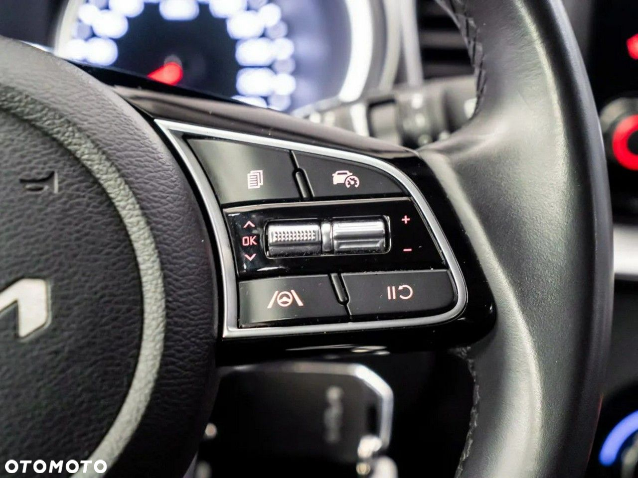 Kia XCeed 1.5 T-GDI M - 25