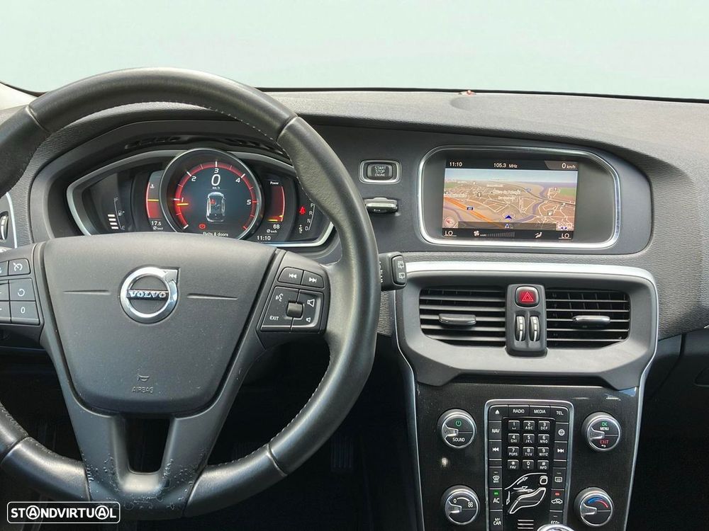 Volvo V40 - 11