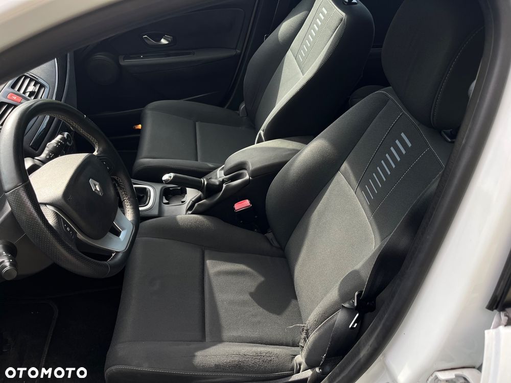 Renault Megane 1.5 dCi Authentique - 12