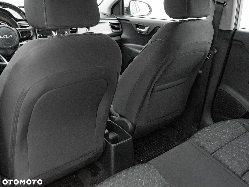 Kia Rio 1.2 M - 24