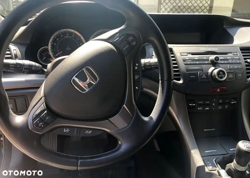 Honda Accord 2.0 Elegance - 10