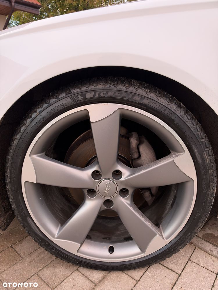 Audi A6 Avant - 4