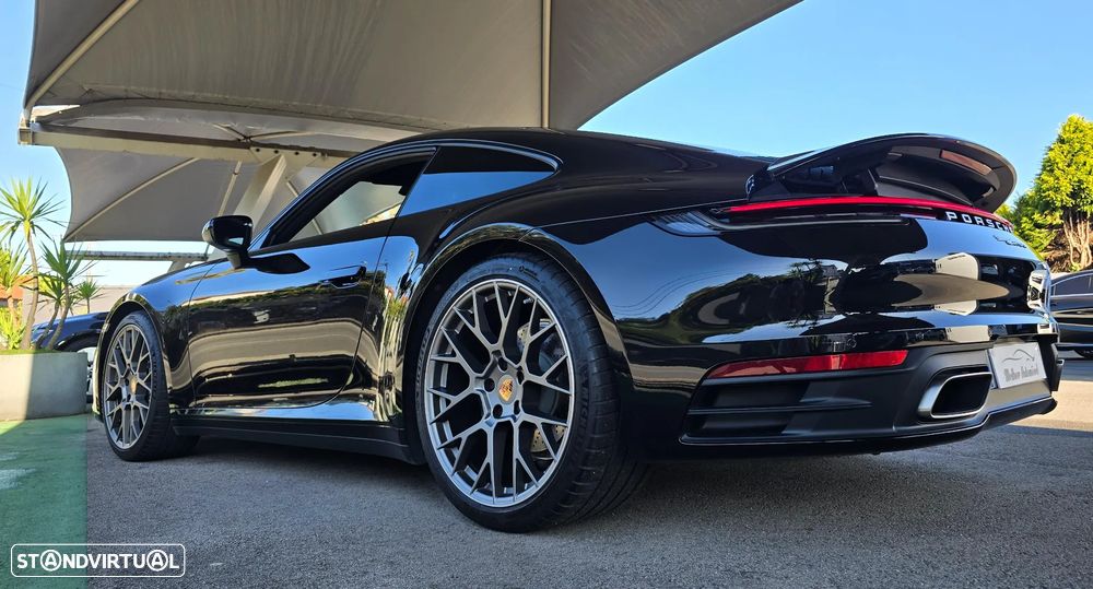 Porsche 911 (992) Carrera PDK - 11