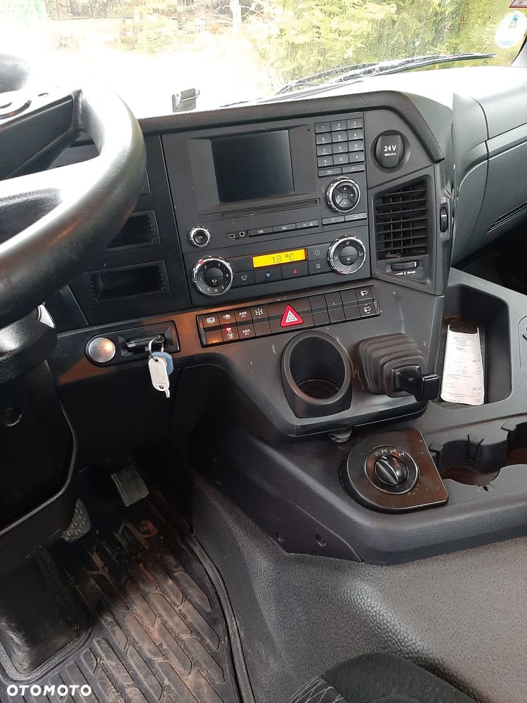 Mercedes-Benz Arocs 1843 4x4 + naczepa Schmitz - 9