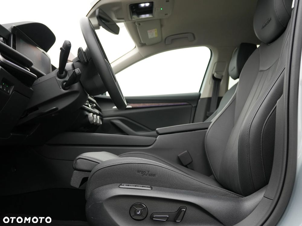 Skoda Superb 2.0 TDI SCR 4x4 L&K DSG - 26