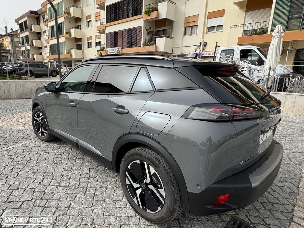 Peugeot e-2008 54 kWh GT - 3