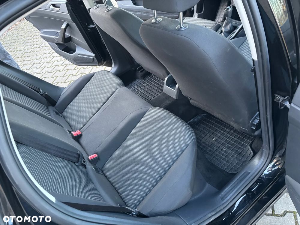 Volkswagen Polo 1.0 Trendline - 18